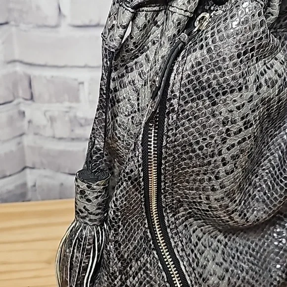 Cole Haan Bag/Purse - Picture 4 of 13